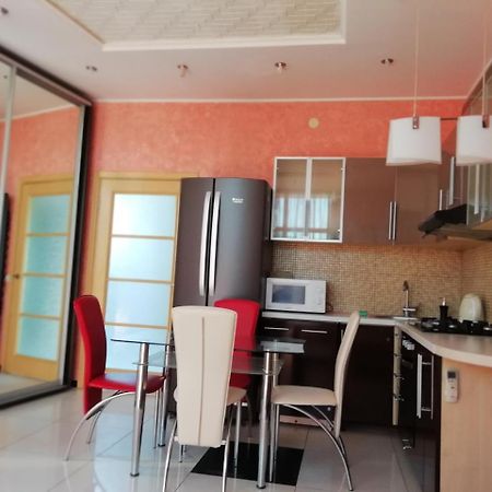Willa Тownhouse 84 Petropavlovskaya Borshchagovka Zewnętrze zdjęcie